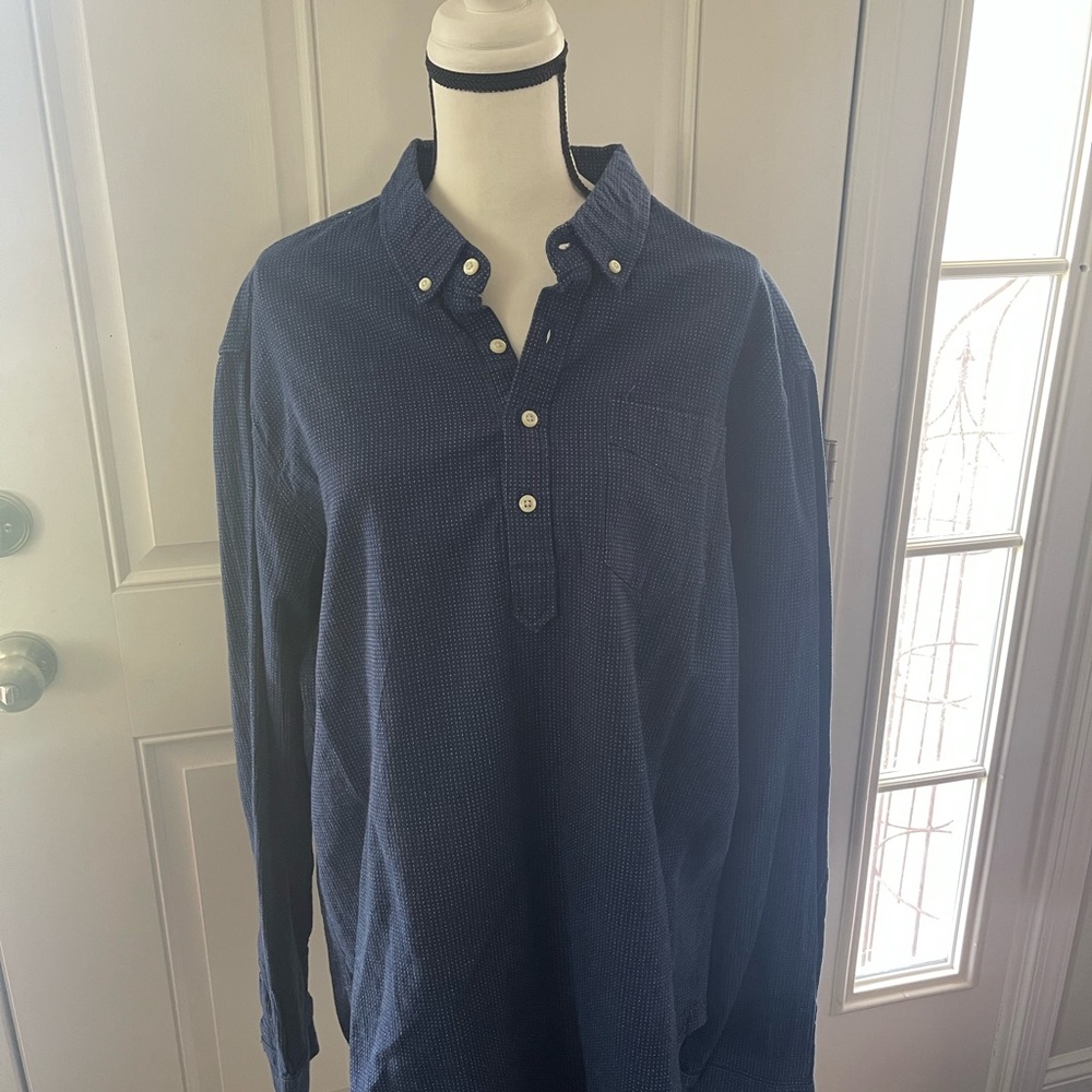 Blue Casual Button Down Shirt with Textured Fabric